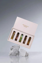 Lataa kuva Galleria-katseluun, Discovery Set | 5 X 2ml | by Velixir Parfums