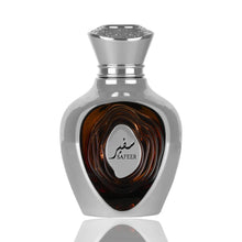 Load image into Gallery viewer, Safeer | Eau De Parfum 100ml | by Niche Emarati Perfumes (Lattafa)
